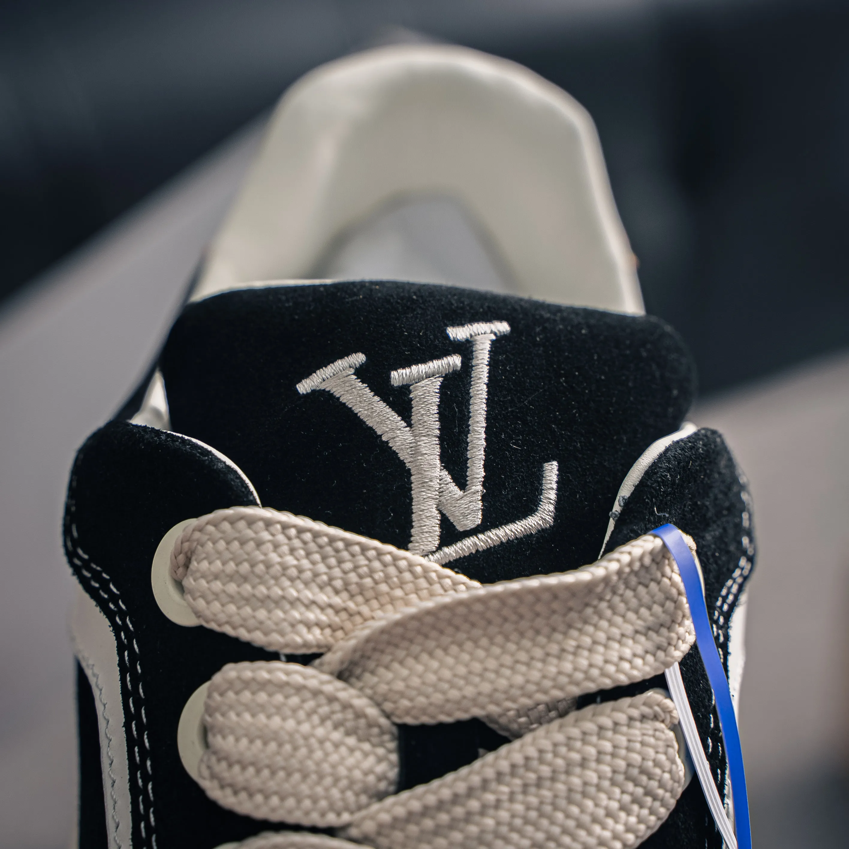 # LV tilted ， Shoes，Sneakers， Shoes，Skate Shoes~~ Sneakers， LV Shoes ， Cushioning TPU Vuitton ，